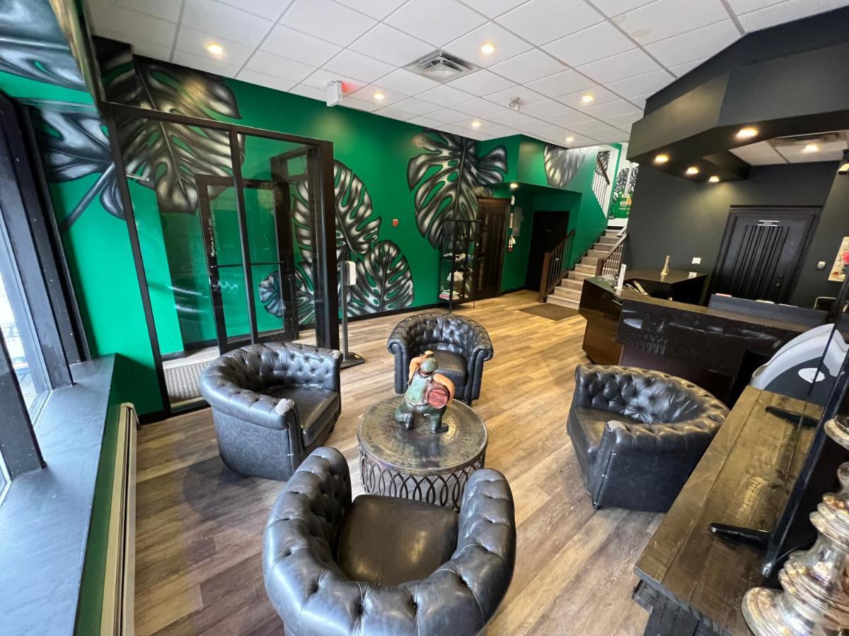 Commercial Hotel إيدمونتون المظهر الخارجي الصورة